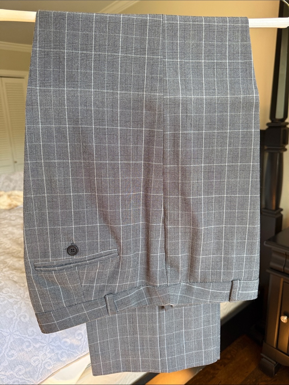 Ladies Charter Club “Slimit up” Gray Windowpane pants, Sz. 12 - Flat front